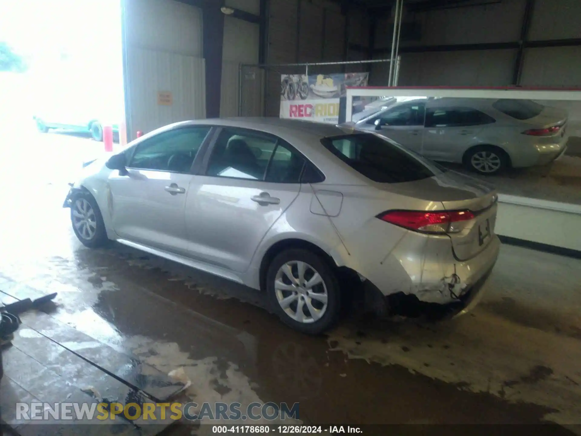 3 Photograph of a damaged car 5YFEPMAE8MP221408 TOYOTA COROLLA 2021