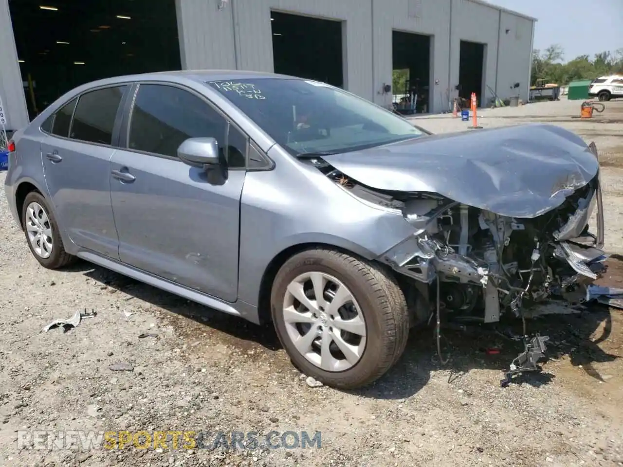 1 Photograph of a damaged car 5YFEPMAE8MP235714 TOYOTA COROLLA 2021