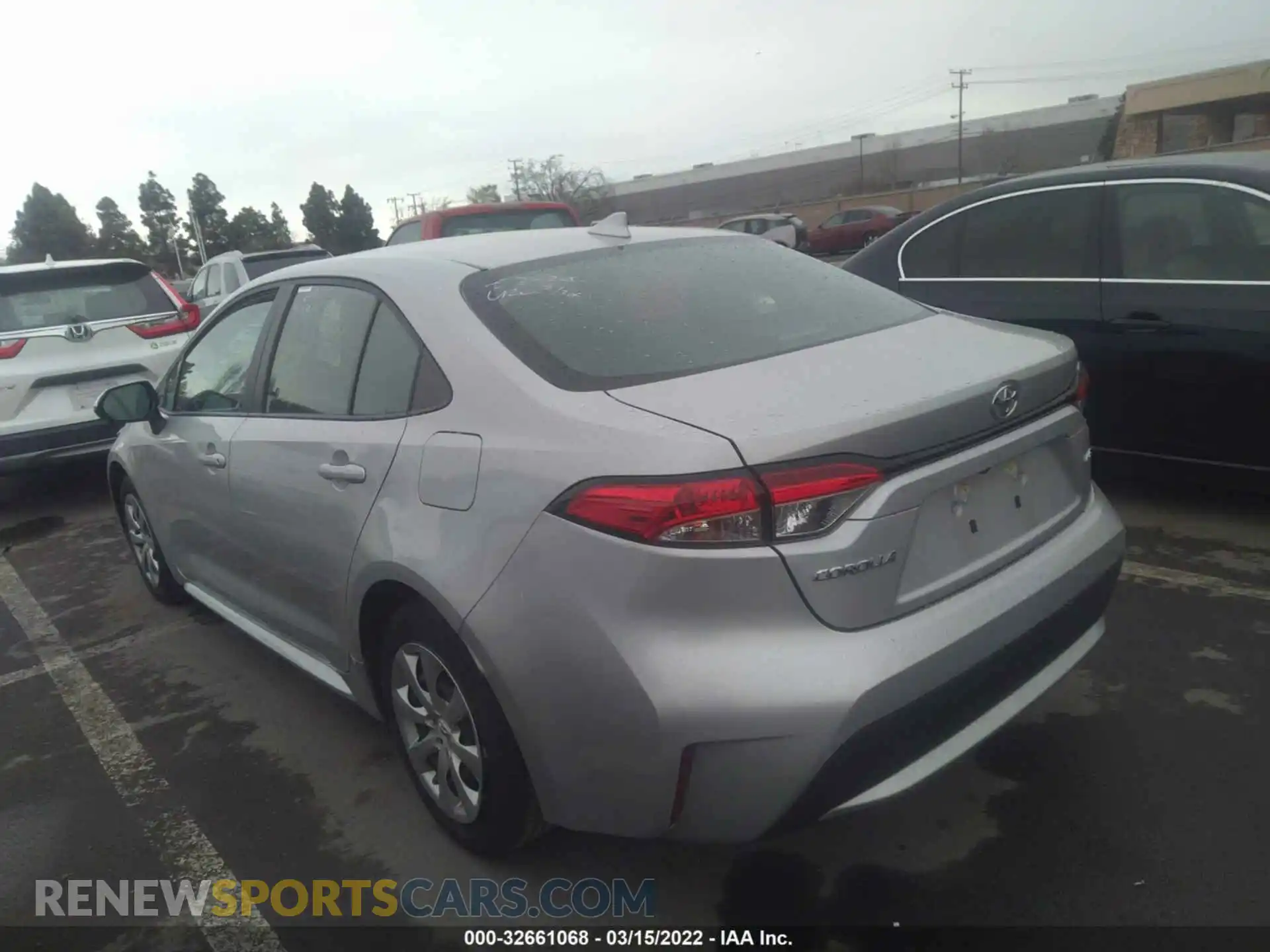 3 Photograph of a damaged car 5YFEPMAE8MP244820 TOYOTA COROLLA 2021