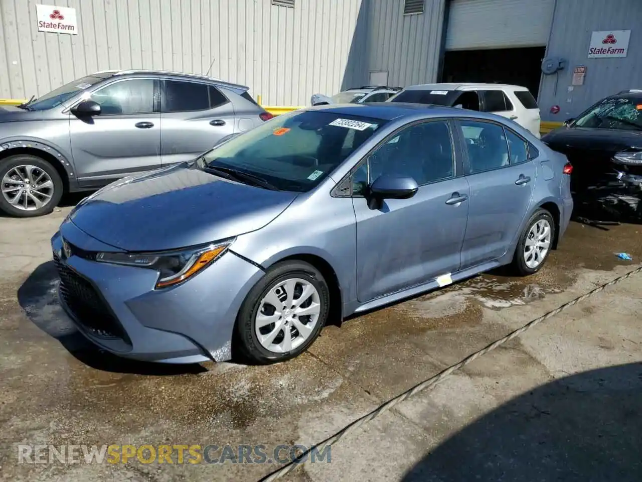 1 Photograph of a damaged car 5YFEPMAE8MP248074 TOYOTA COROLLA 2021