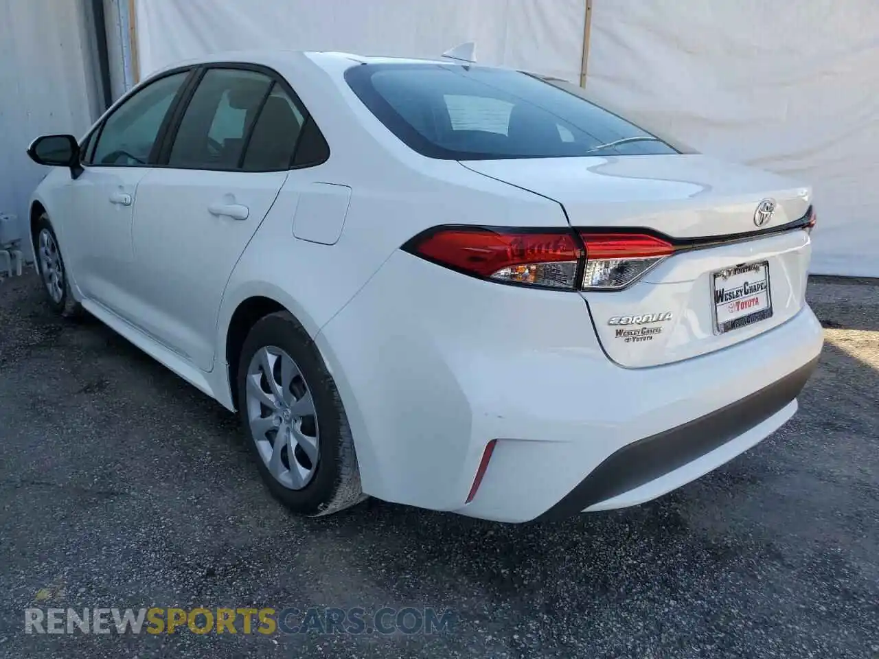 3 Photograph of a damaged car 5YFEPMAE8MP256174 TOYOTA COROLLA 2021