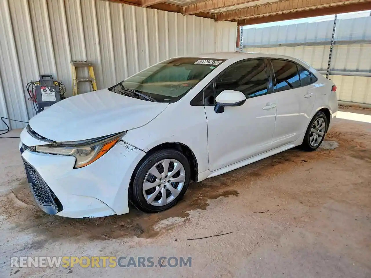 1 Фотография поврежденного автомобиля 5YFEPMAE8MP258278 TOYOTA COROLLA 2021