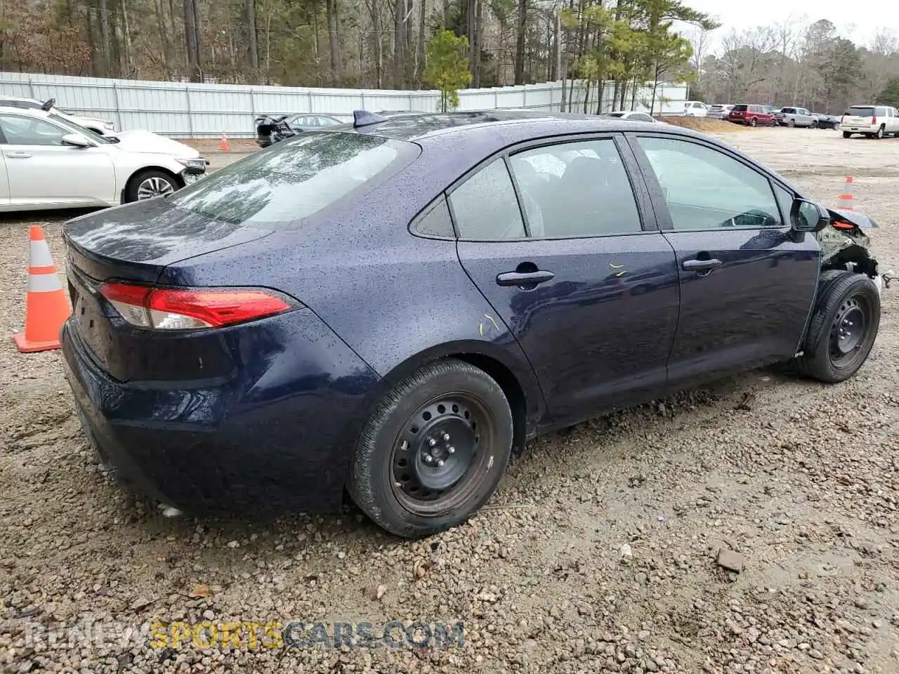 3 Photograph of a damaged car 5YFEPMAE8MP270074 TOYOTA COROLLA 2021