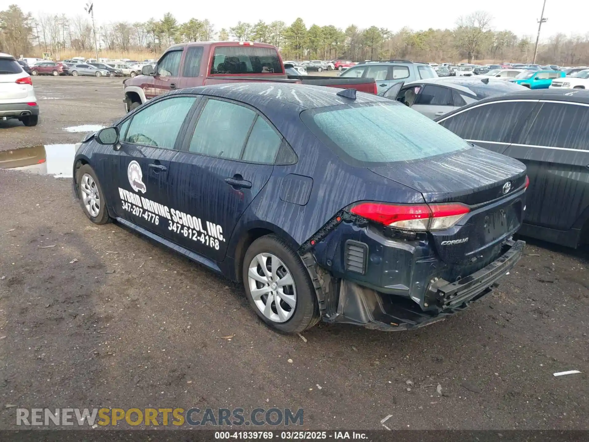 3 Photograph of a damaged car 5YFEPMAE9MP167360 TOYOTA COROLLA 2021