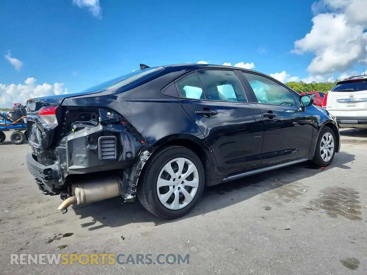 3 Фотография поврежденного автомобиля 5YFEPMAE9MP177323 TOYOTA COROLLA 2021
