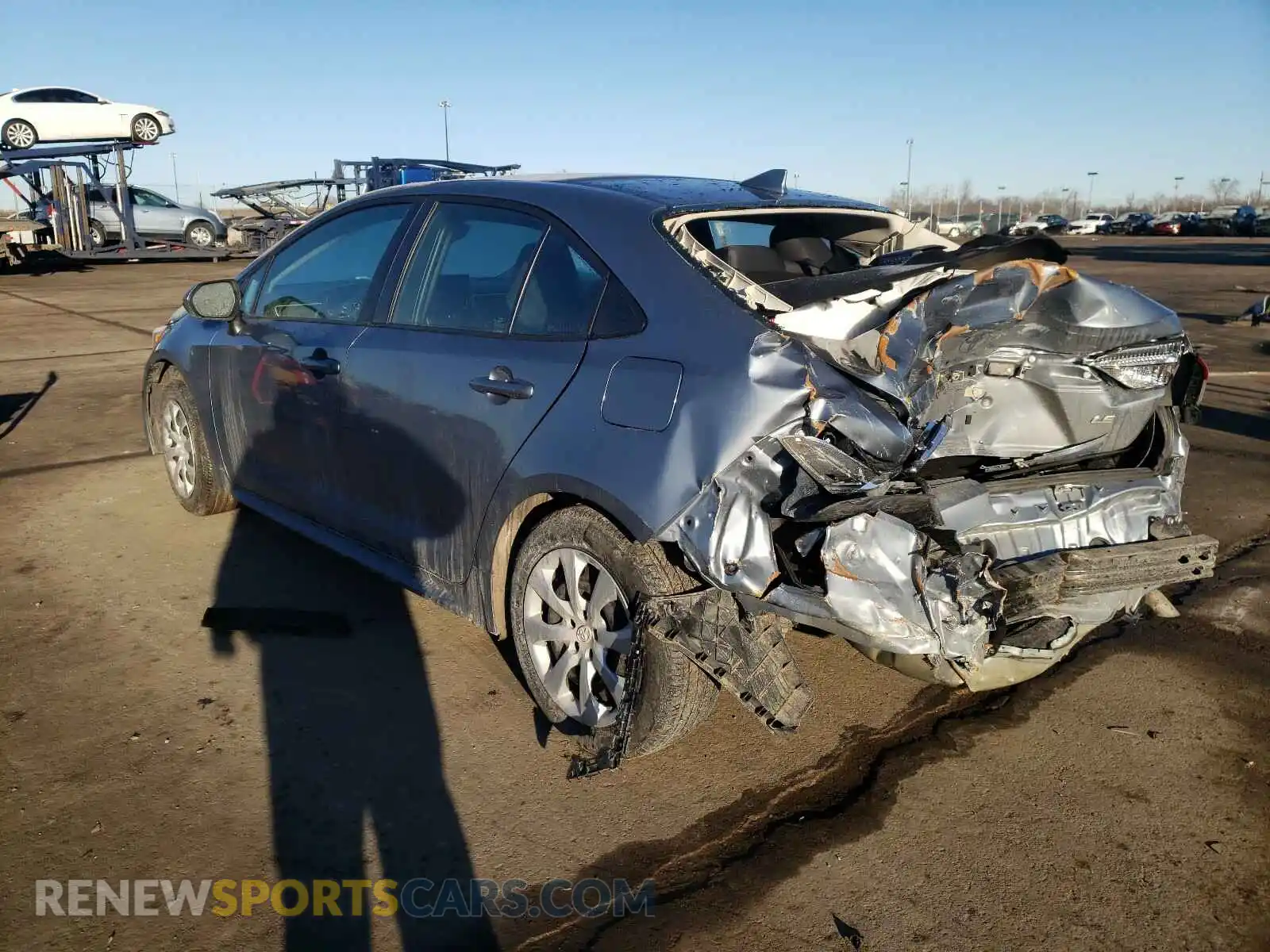 3 Photograph of a damaged car 5YFEPMAE9MP182084 TOYOTA COROLLA 2021