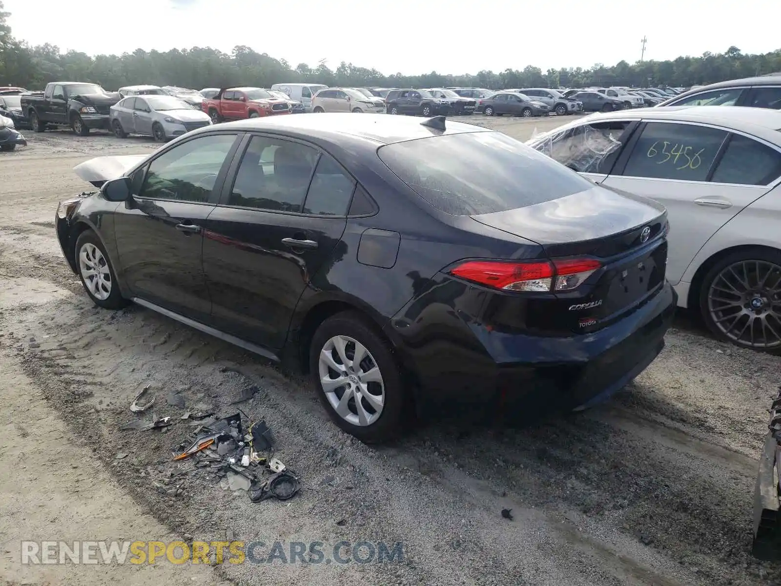 3 Photograph of a damaged car 5YFEPMAE9MP193909 TOYOTA COROLLA 2021