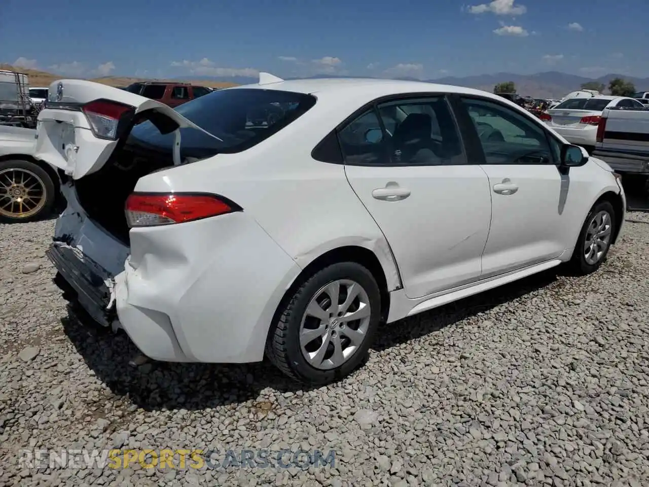 3 Photograph of a damaged car 5YFEPMAE9MP197264 TOYOTA COROLLA 2021