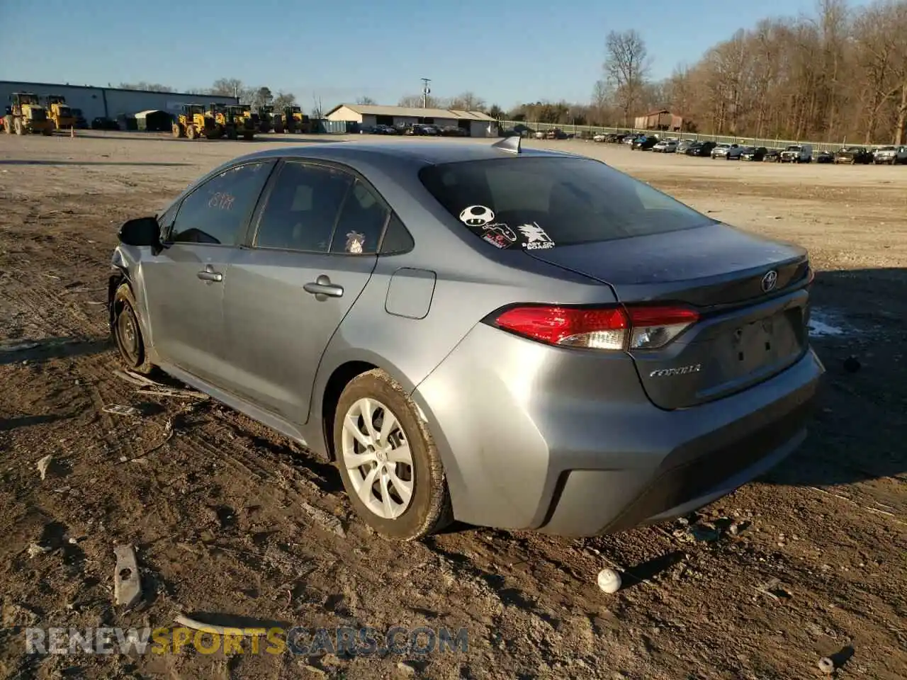 3 fotografías del automóvil dañado 5YFEPMAE9MP207775 TOYOTA COROLLA 2021