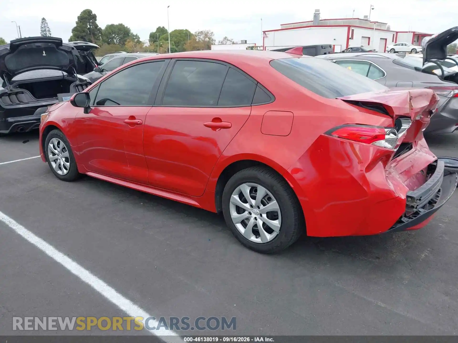 3 Фотография поврежденного автомобиля 5YFEPMAE9MP212989 TOYOTA COROLLA 2021