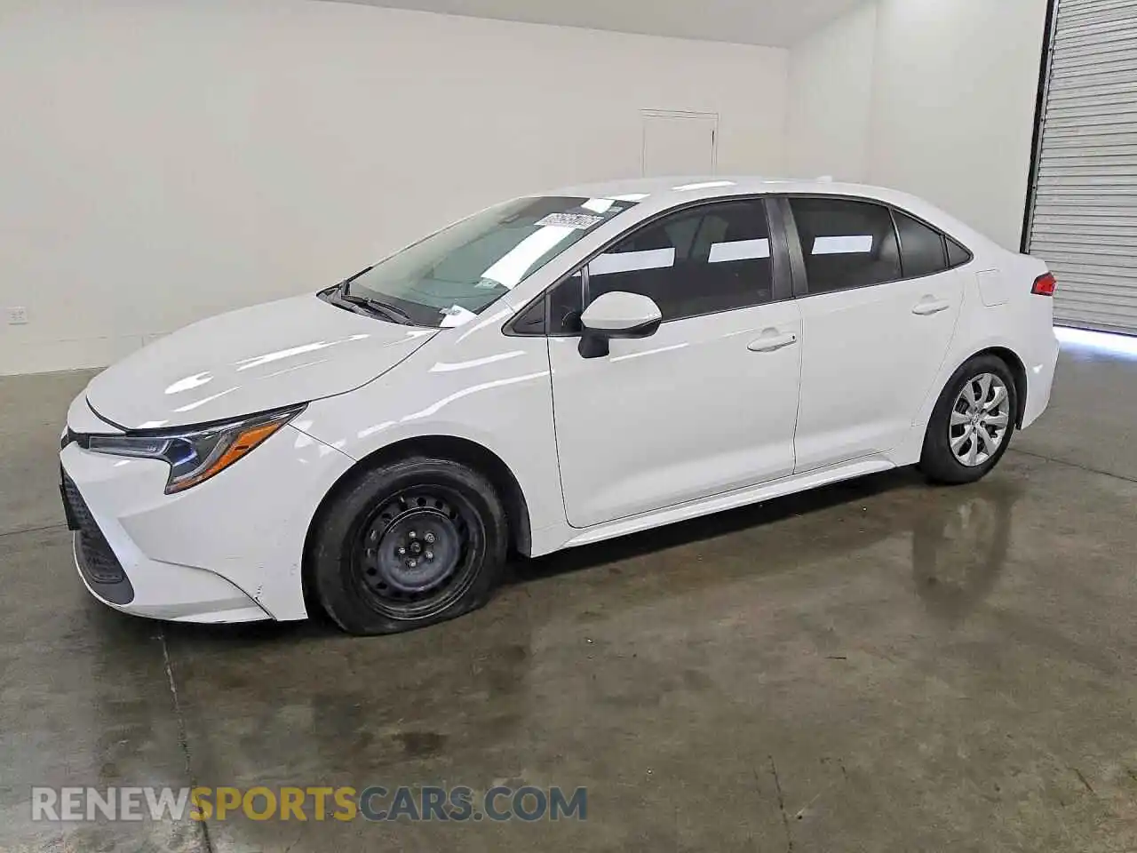 1 Фотография поврежденного автомобиля 5YFEPMAE9MP214113 TOYOTA COROLLA 2021