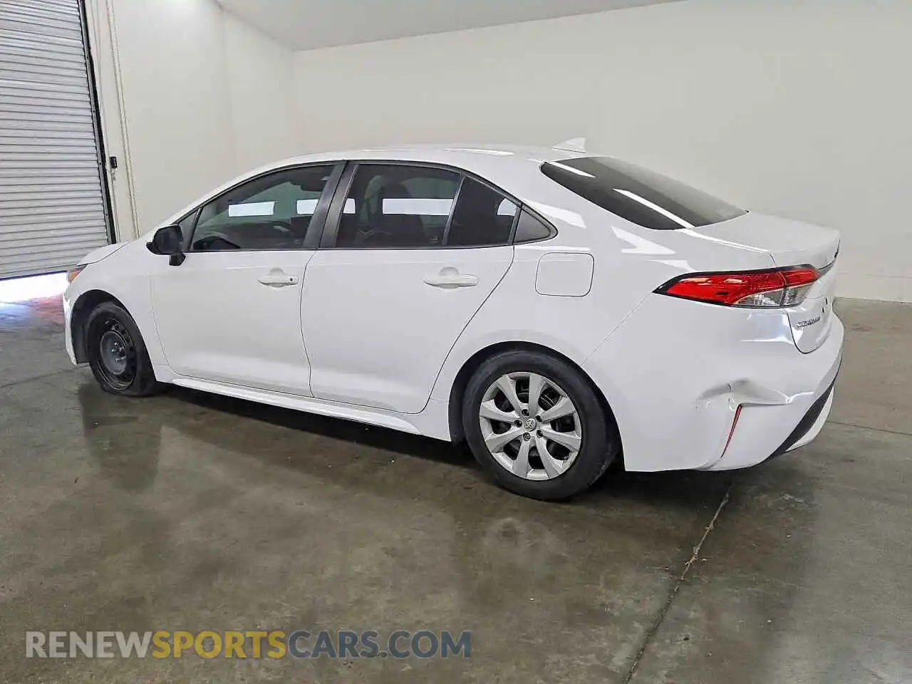 2 Фотография поврежденного автомобиля 5YFEPMAE9MP214113 TOYOTA COROLLA 2021