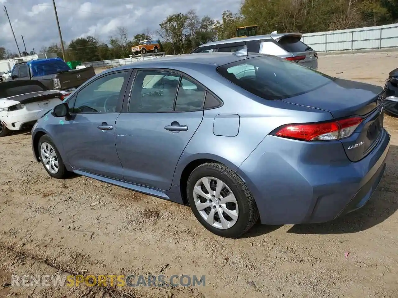 2 Photograph of a damaged car 5YFEPMAE9MP222020 TOYOTA COROLLA 2021