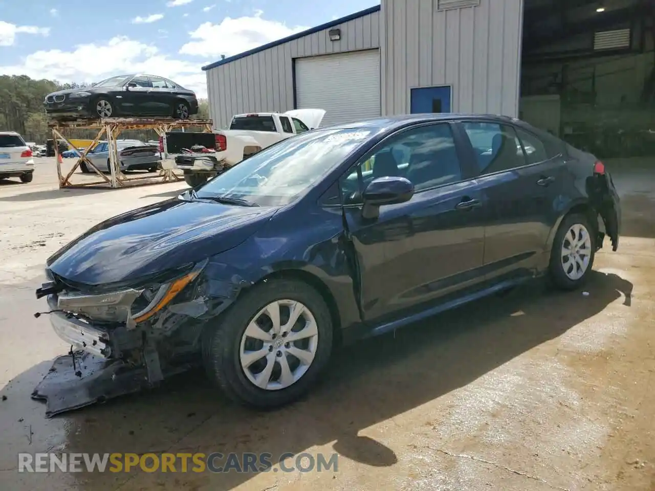 1 Photograph of a damaged car 5YFEPMAE9MP223359 TOYOTA COROLLA 2021