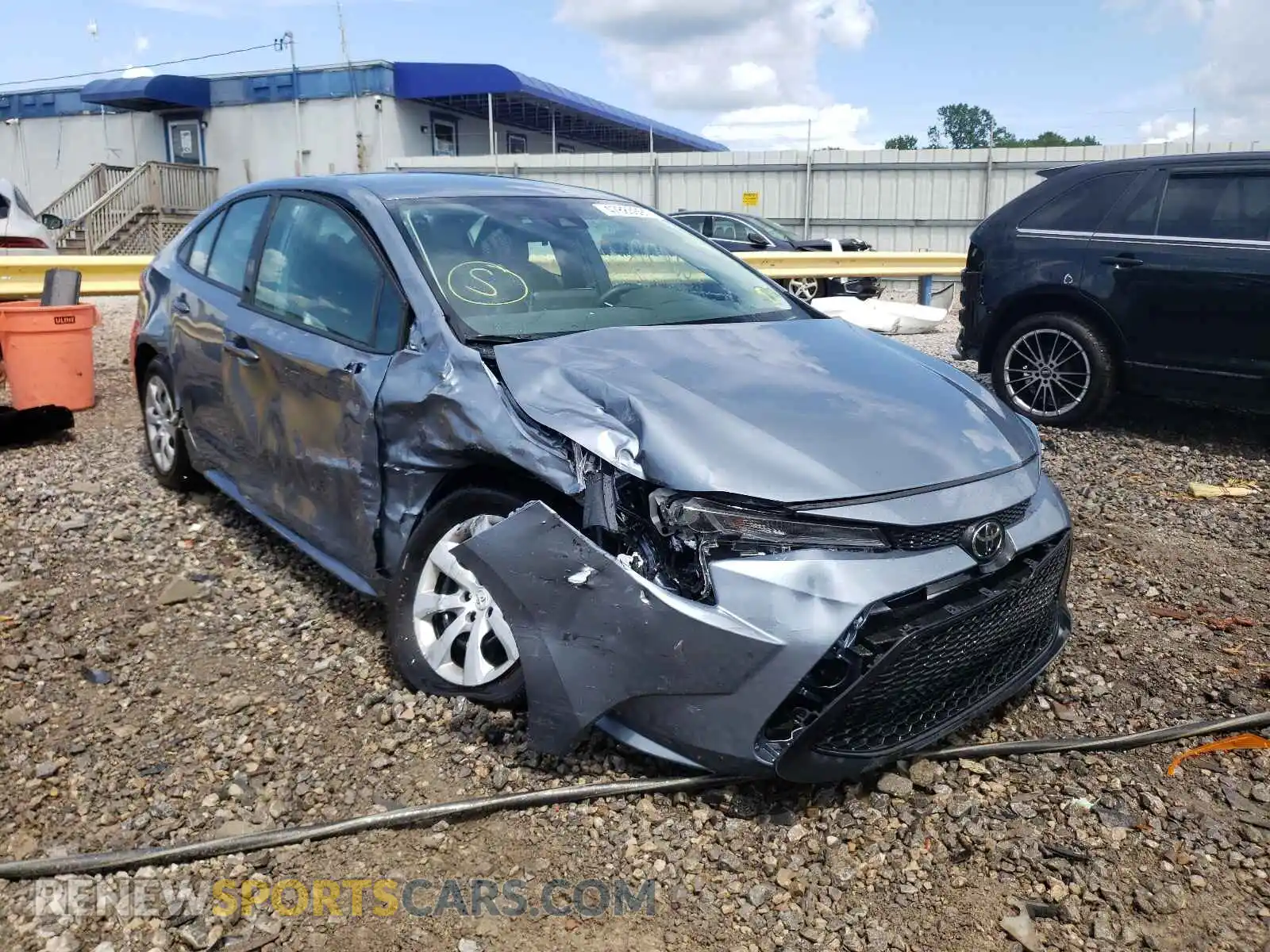 1 Photograph of a damaged car 5YFEPMAE9MP226598 TOYOTA COROLLA 2021