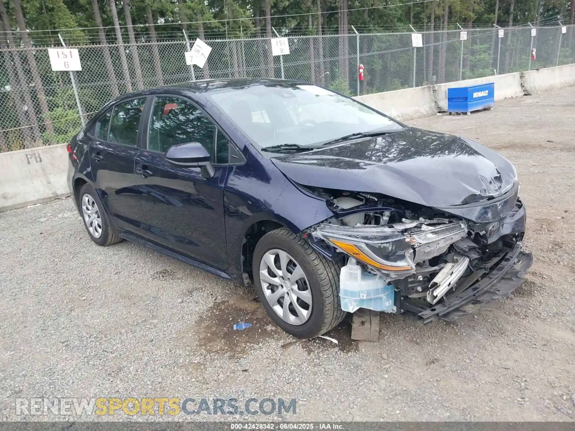 1 Photograph of a damaged car 5YFEPMAE9MP231185 TOYOTA COROLLA 2021