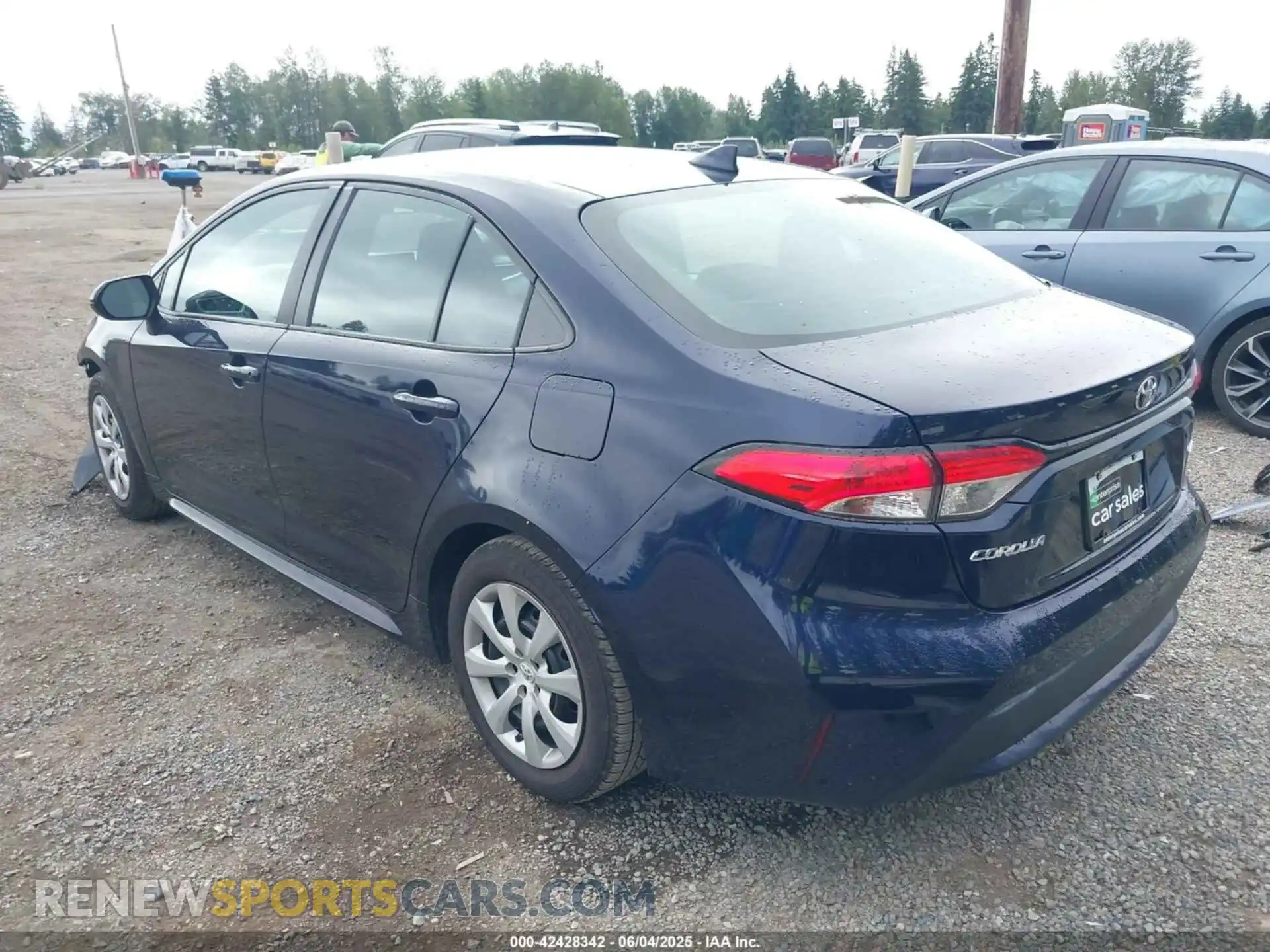 3 Photograph of a damaged car 5YFEPMAE9MP231185 TOYOTA COROLLA 2021