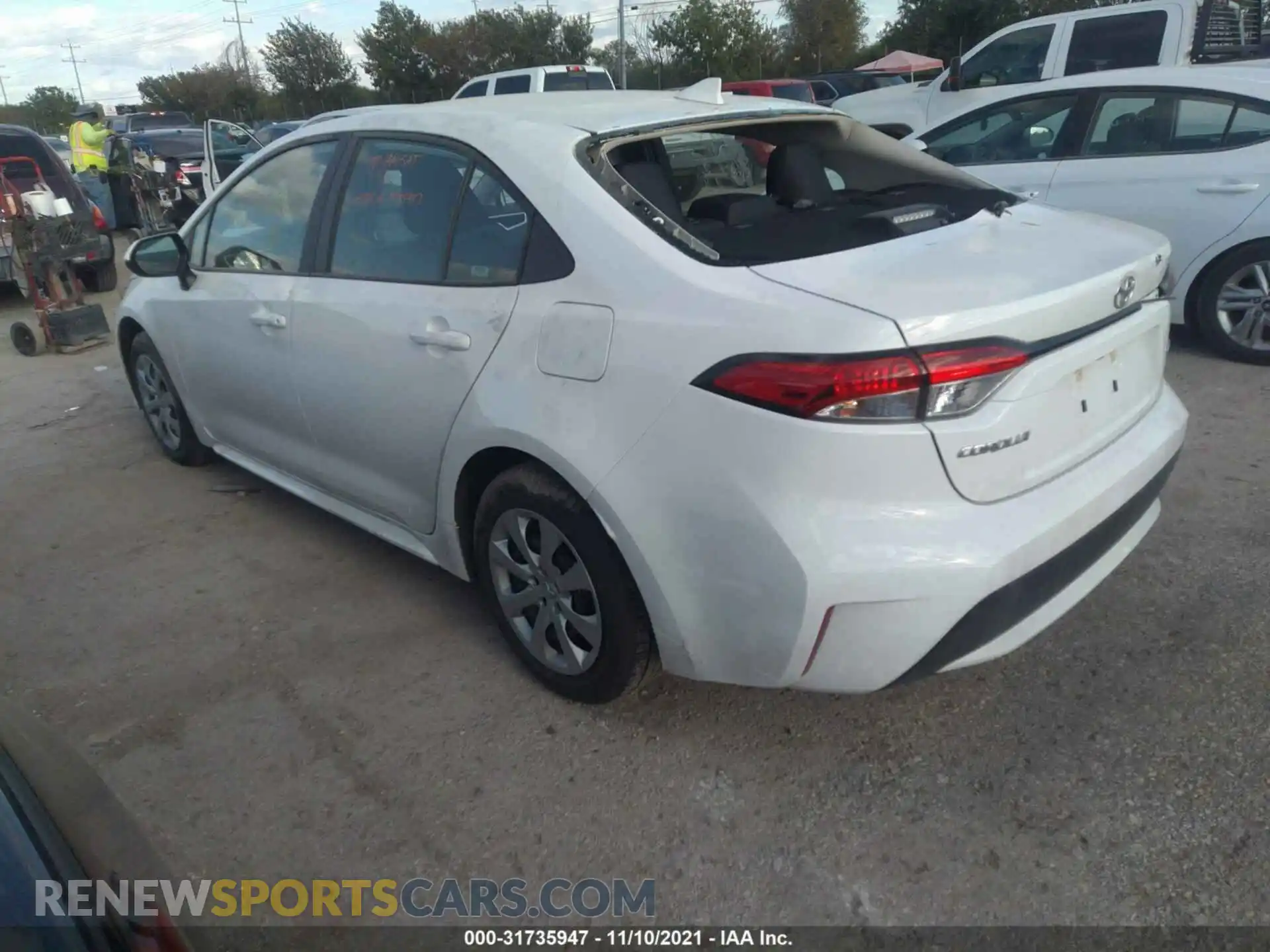 3 Photograph of a damaged car 5YFEPMAE9MP235933 TOYOTA COROLLA 2021