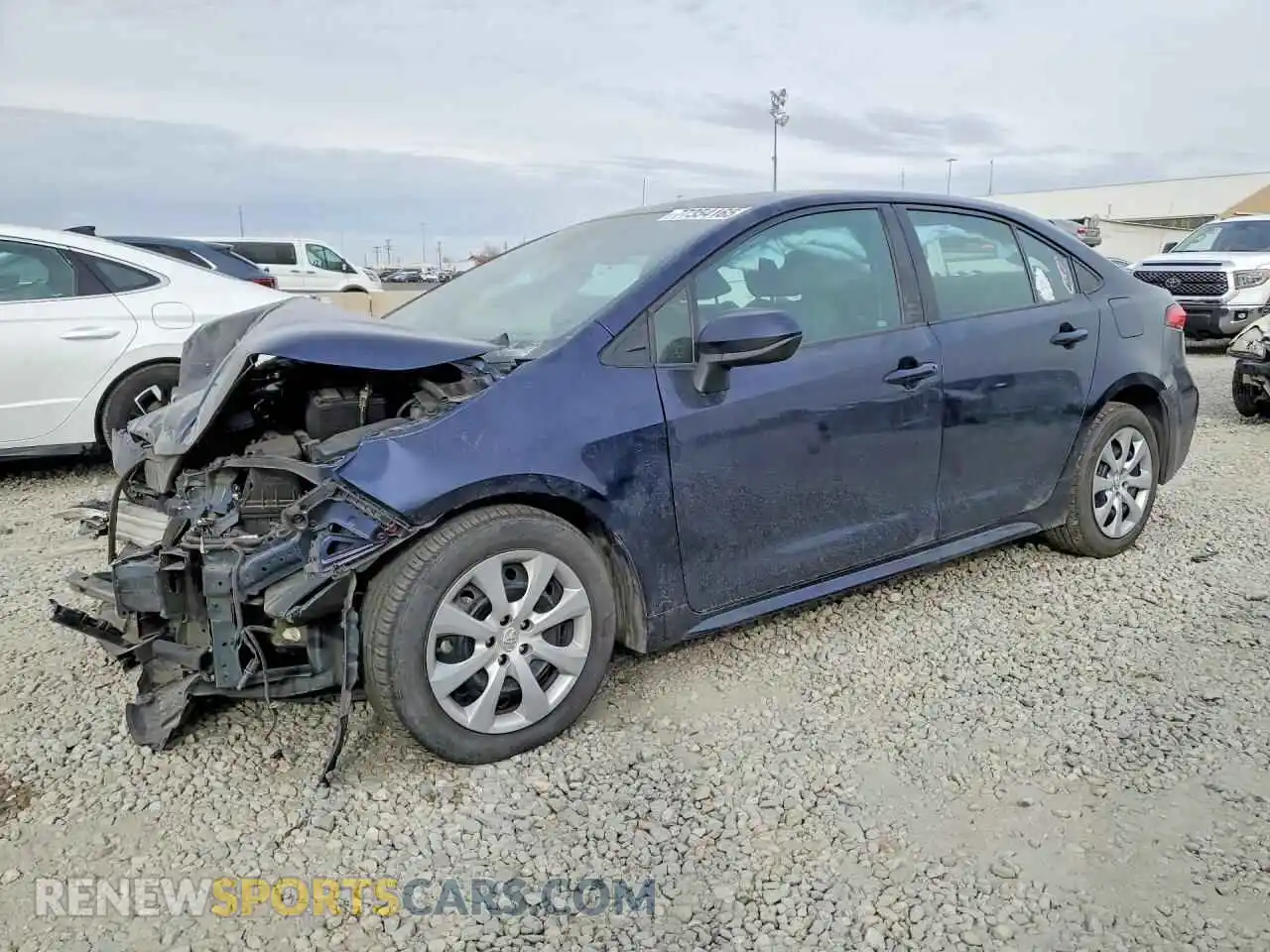 1 Photograph of a damaged car 5YFEPMAE9MP240856 TOYOTA COROLLA 2021