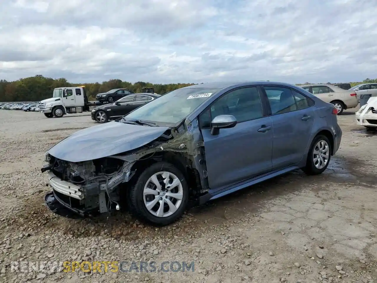 1 Photograph of a damaged car 5YFEPMAE9MP249699 TOYOTA COROLLA 2021