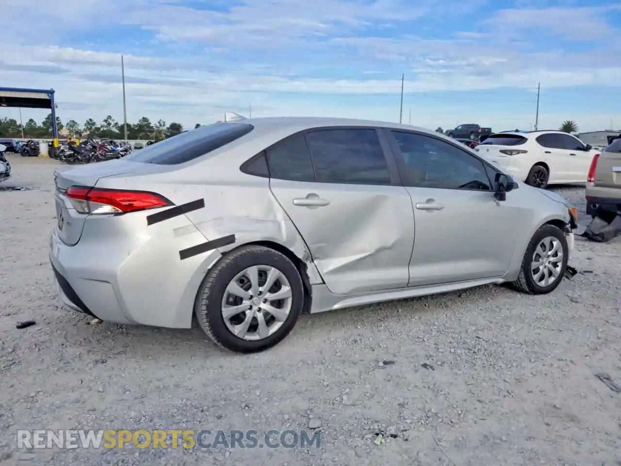3 Photograph of a damaged car 5YFEPMAE9MP251677 TOYOTA COROLLA 2021