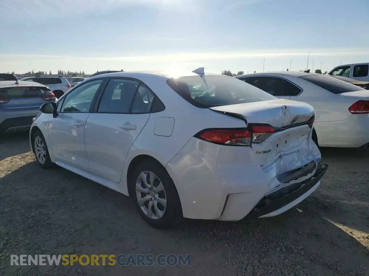 2 Фотография поврежденного автомобиля 5YFEPMAE9MP251761 TOYOTA COROLLA 2021