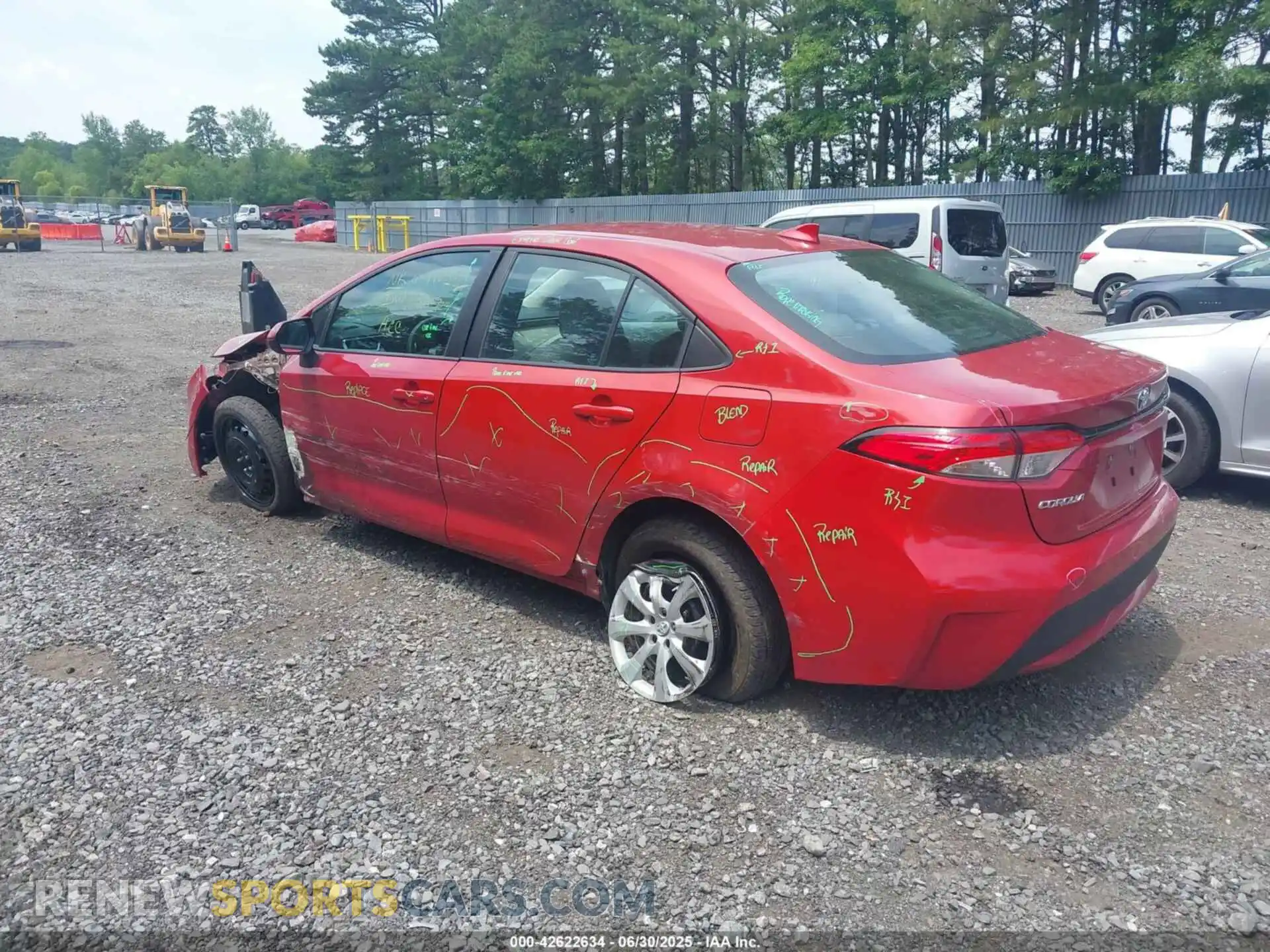 3 Photograph of a damaged car 5YFEPMAE9MP262064 TOYOTA COROLLA 2021