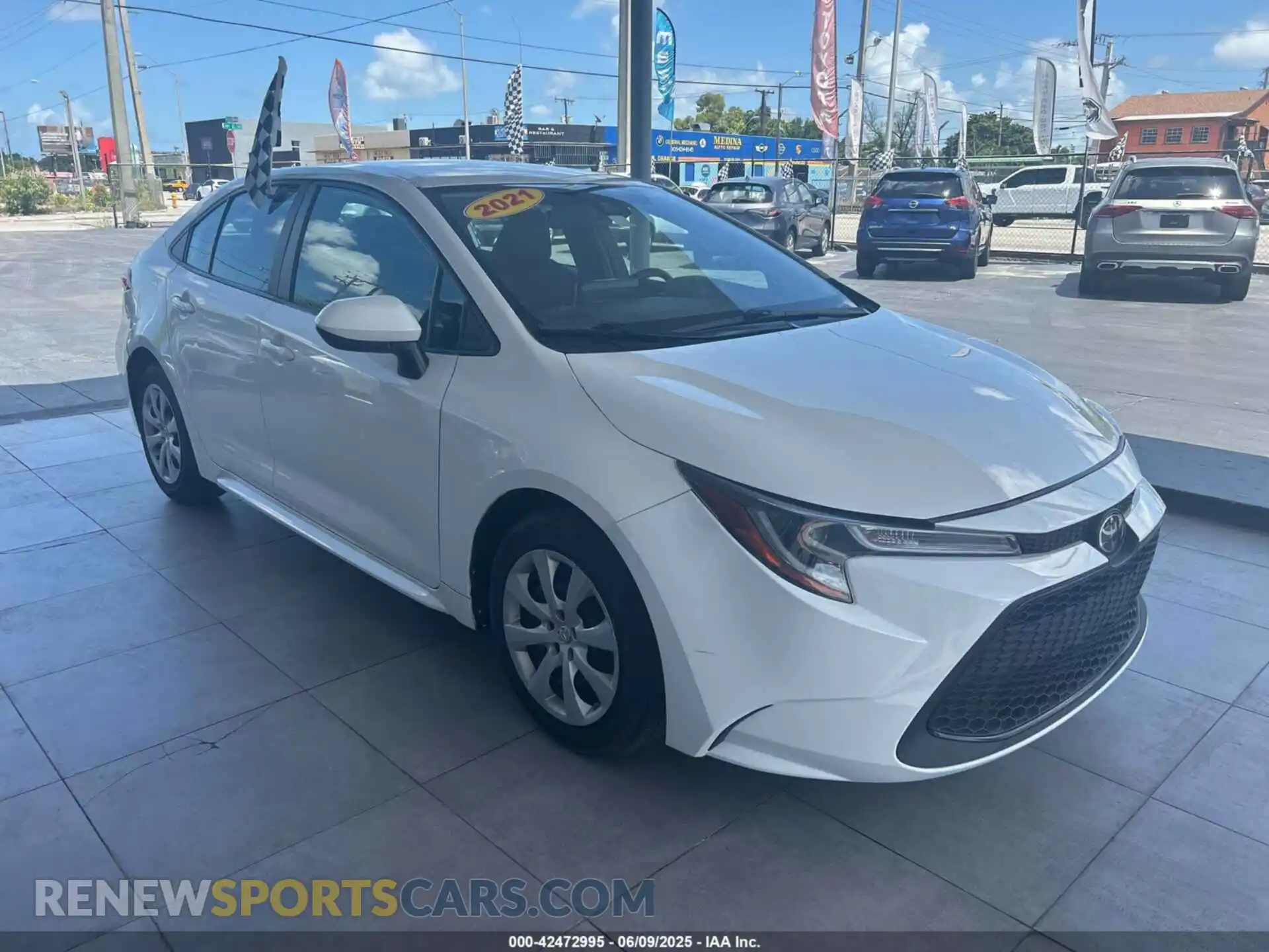 1 Photograph of a damaged car 5YFEPMAE9MP267507 TOYOTA COROLLA 2021