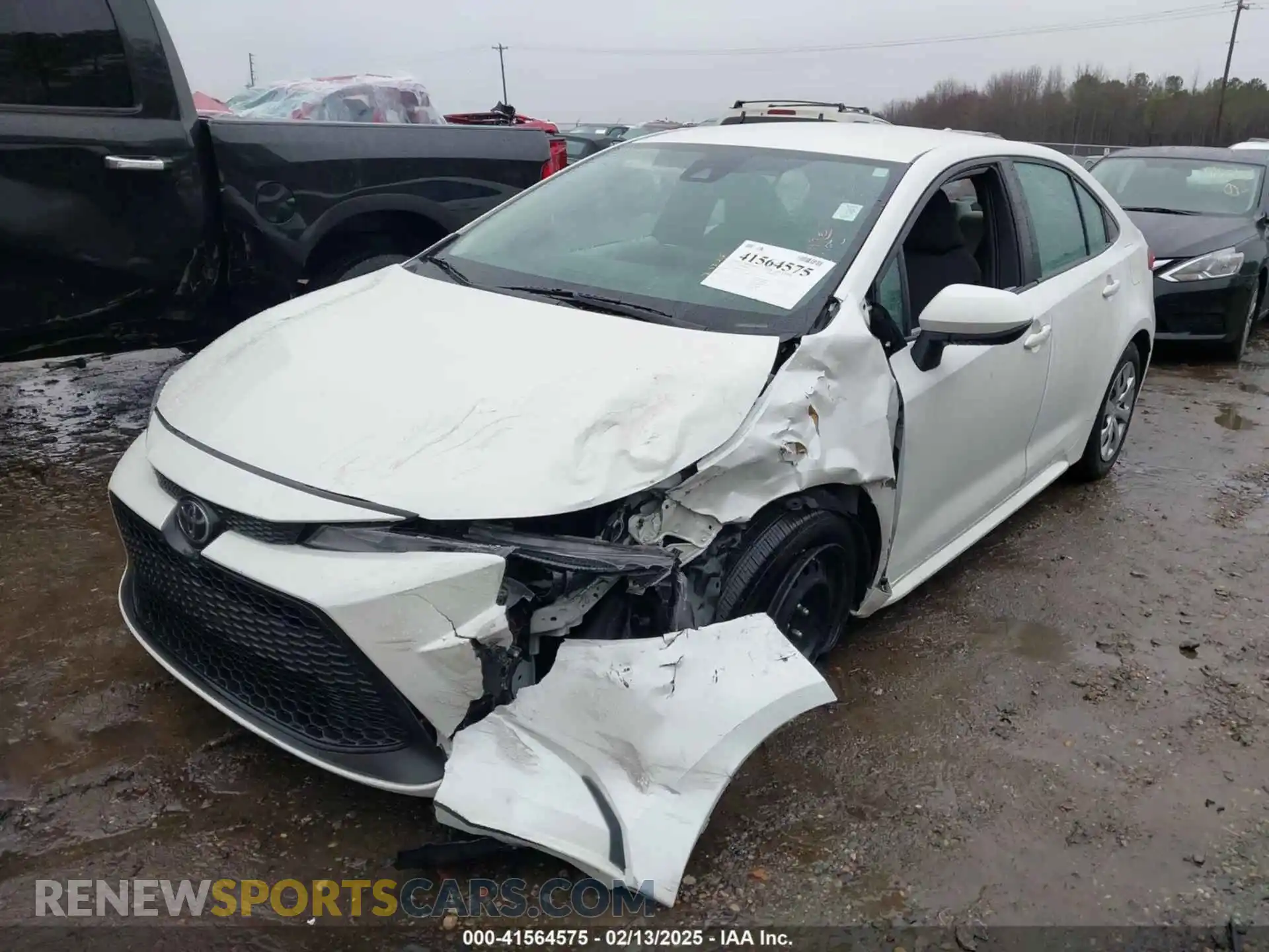2 Photograph of a damaged car 5YFEPMAE9MP270195 TOYOTA COROLLA 2021