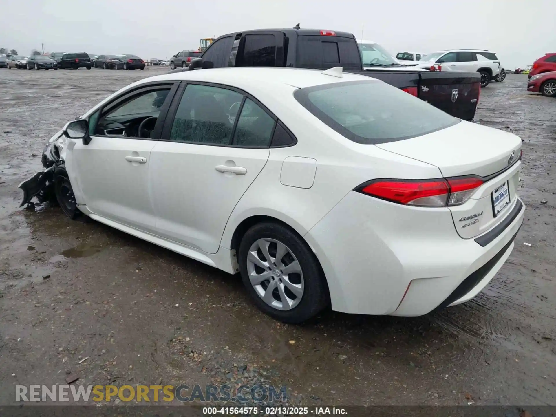 3 Photograph of a damaged car 5YFEPMAE9MP270195 TOYOTA COROLLA 2021