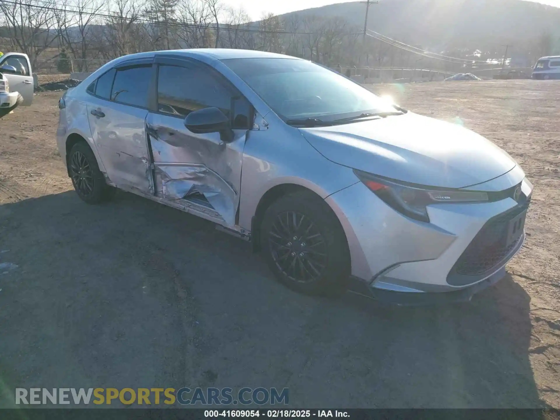 1 Фотография поврежденного автомобиля 5YFEPMAEXMP158330 TOYOTA COROLLA 2021