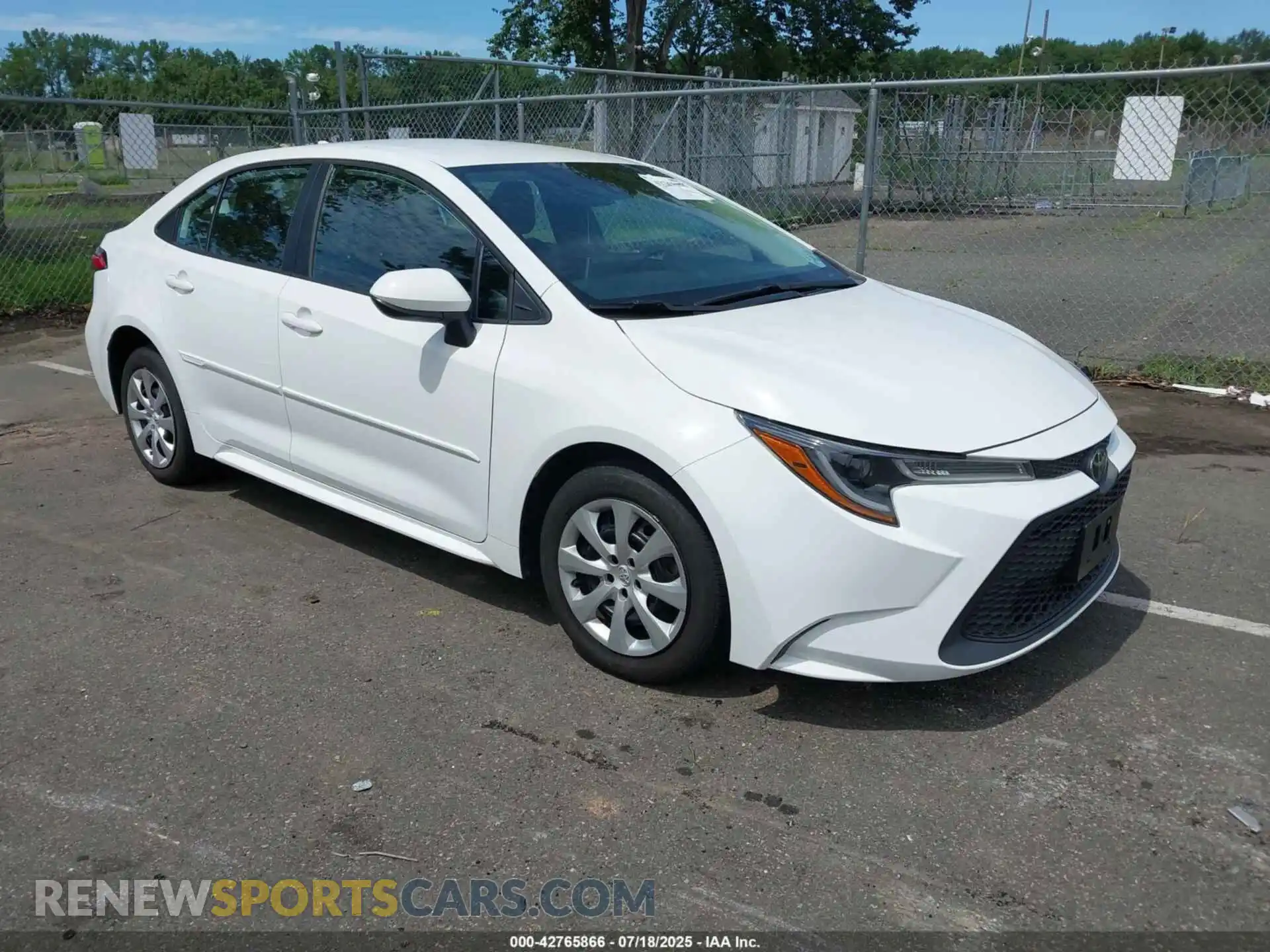 1 Photograph of a damaged car 5YFEPMAEXMP160997 TOYOTA COROLLA 2021