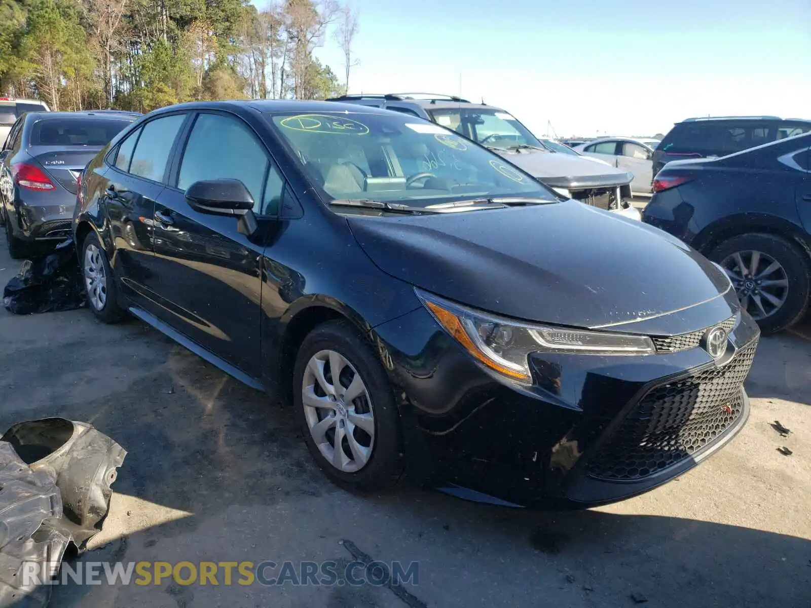 1 Photograph of a damaged car 5YFEPMAEXMP162216 TOYOTA COROLLA 2021
