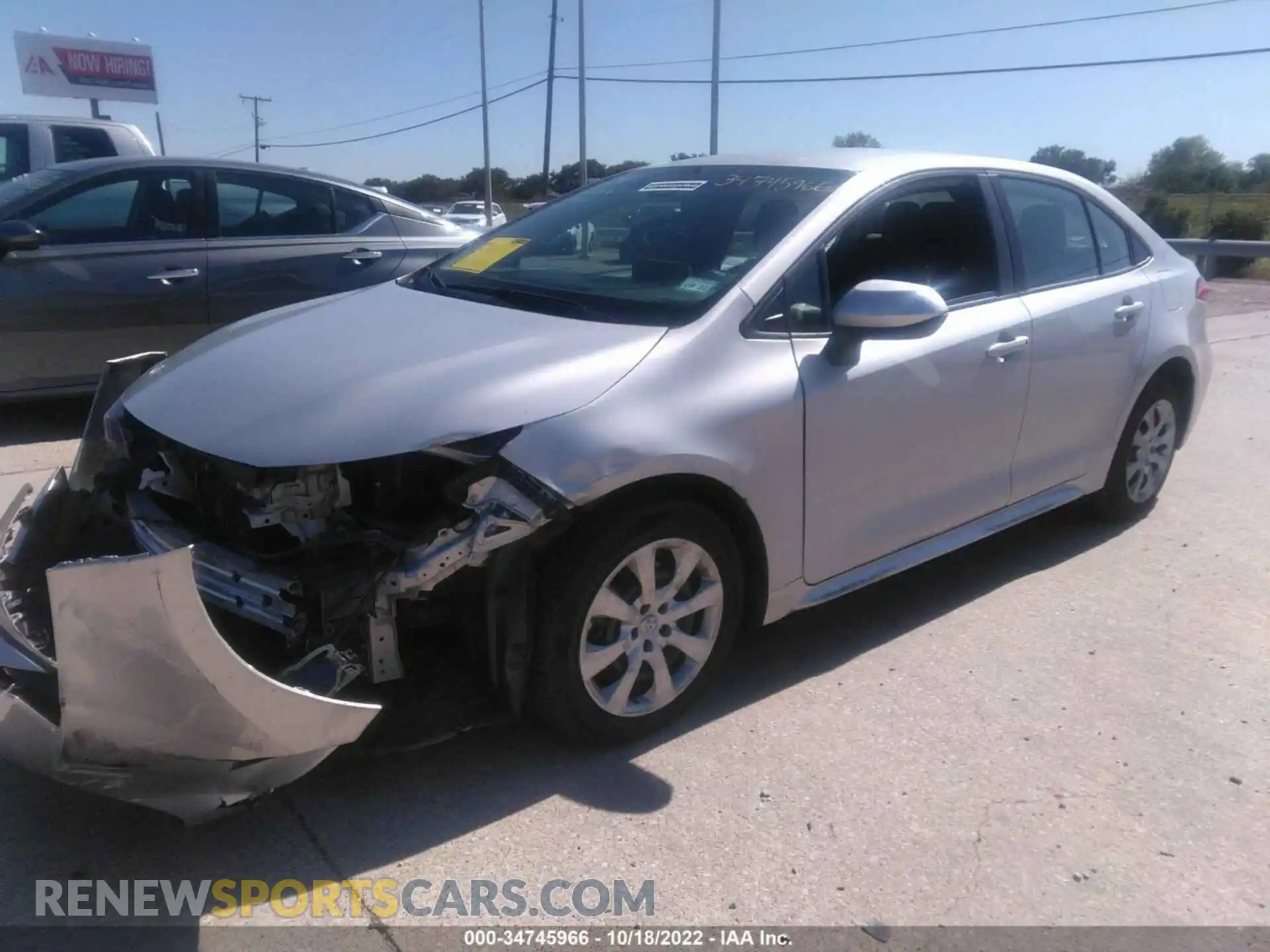2 fotografías del automóvil dañado 5YFEPMAEXMP180361 TOYOTA COROLLA 2021