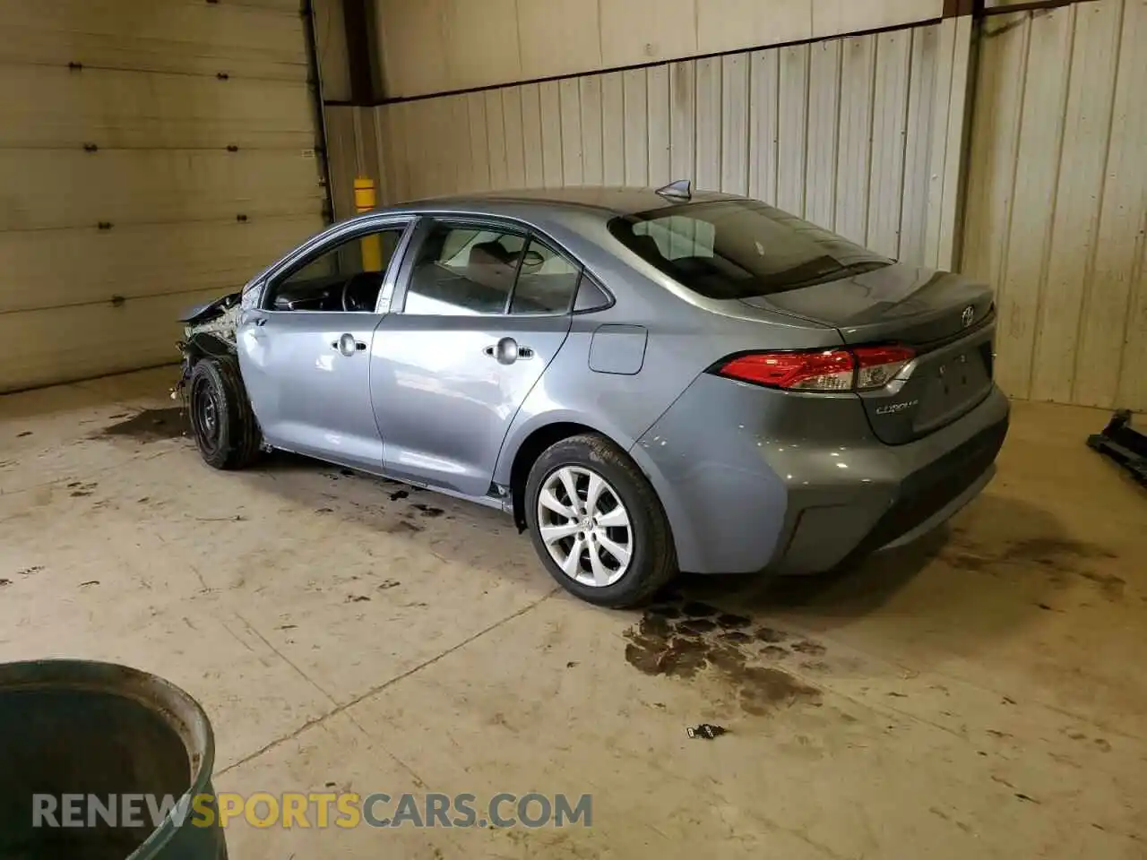 2 Photograph of a damaged car 5YFEPMAEXMP210409 TOYOTA COROLLA 2021
