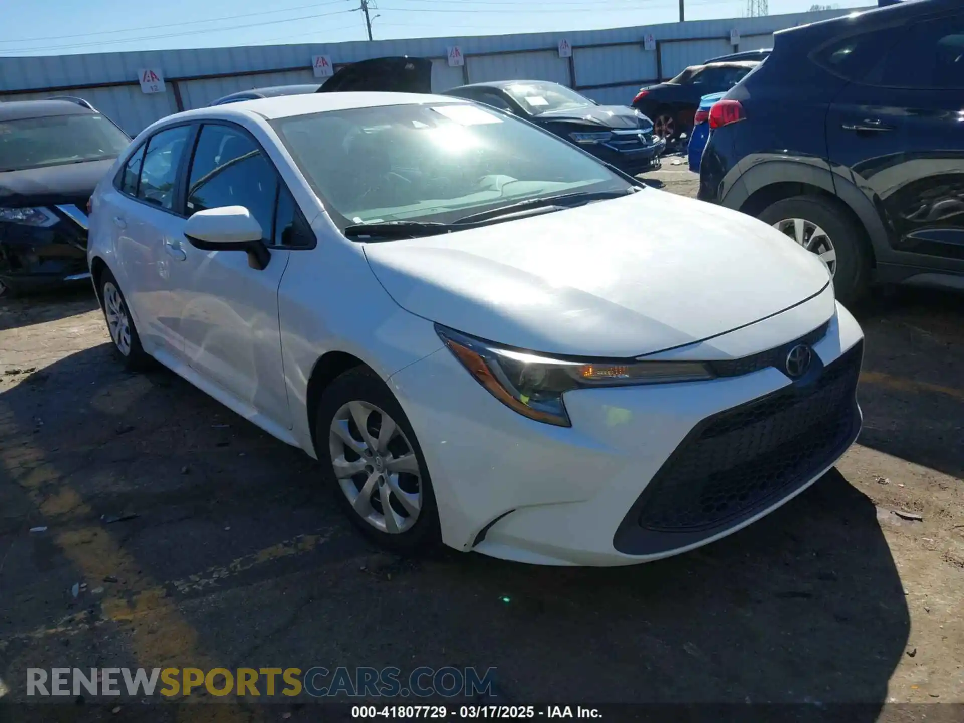 1 Photograph of a damaged car 5YFEPMAEXMP218008 TOYOTA COROLLA 2021