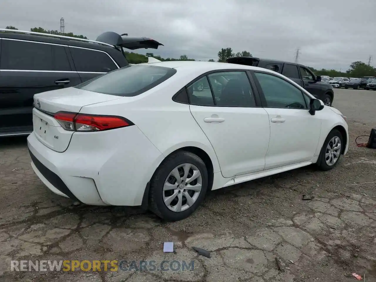 3 Photograph of a damaged car 5YFEPMAEXMP234712 TOYOTA COROLLA 2021