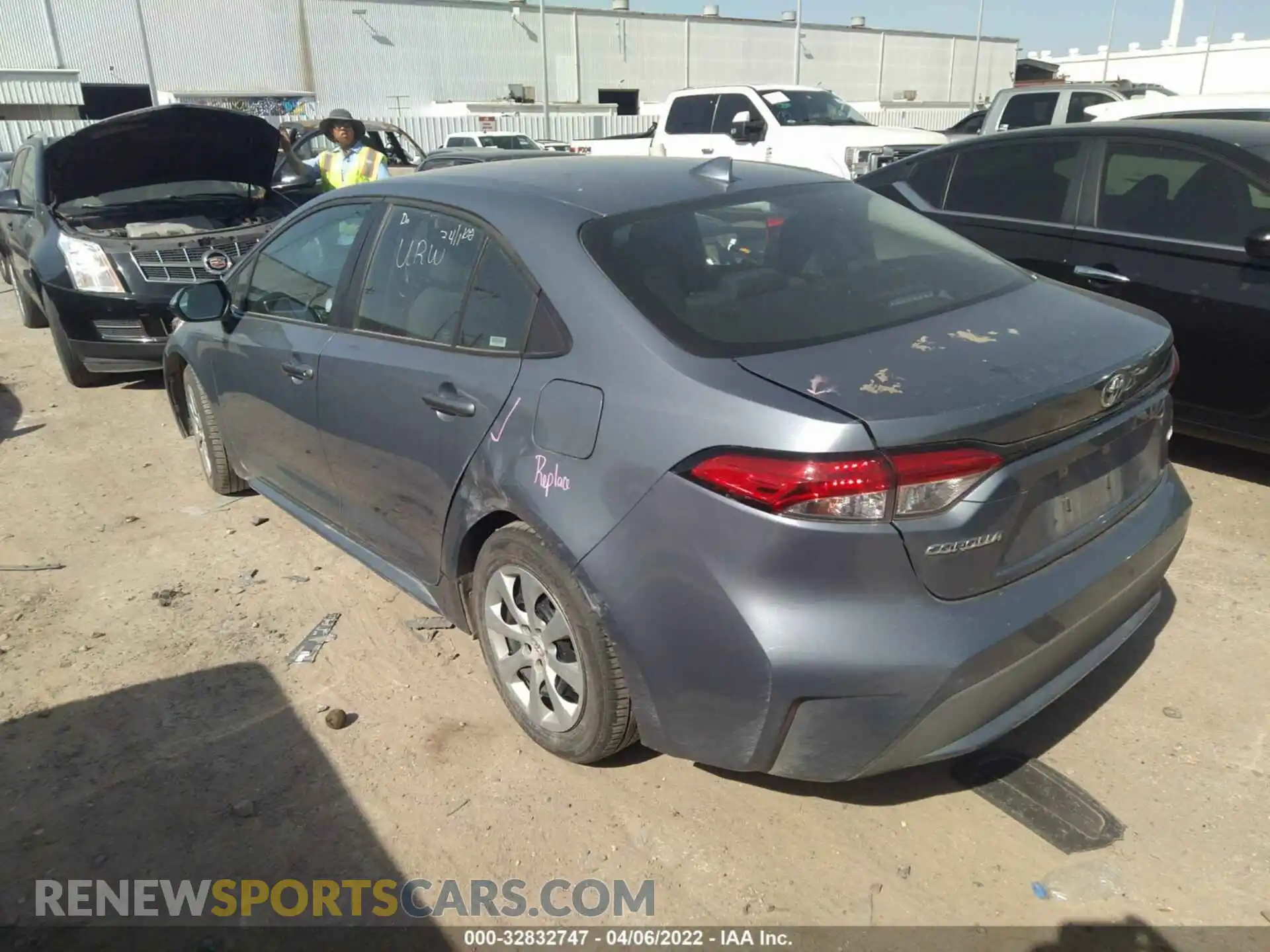 3 Photograph of a damaged car 5YFEPMAEXMP235570 TOYOTA COROLLA 2021