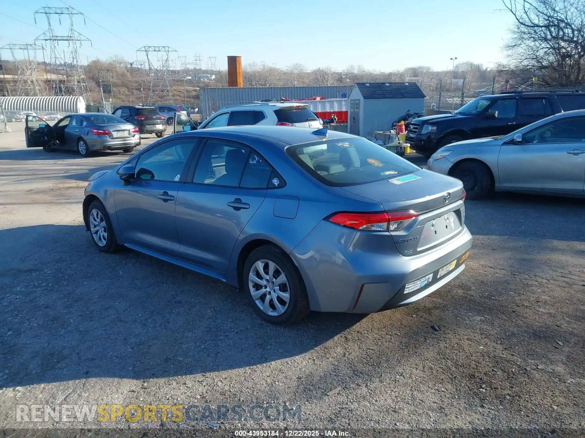 3 Photograph of a damaged car 5YFEPMAEXMP240221 TOYOTA COROLLA 2021
