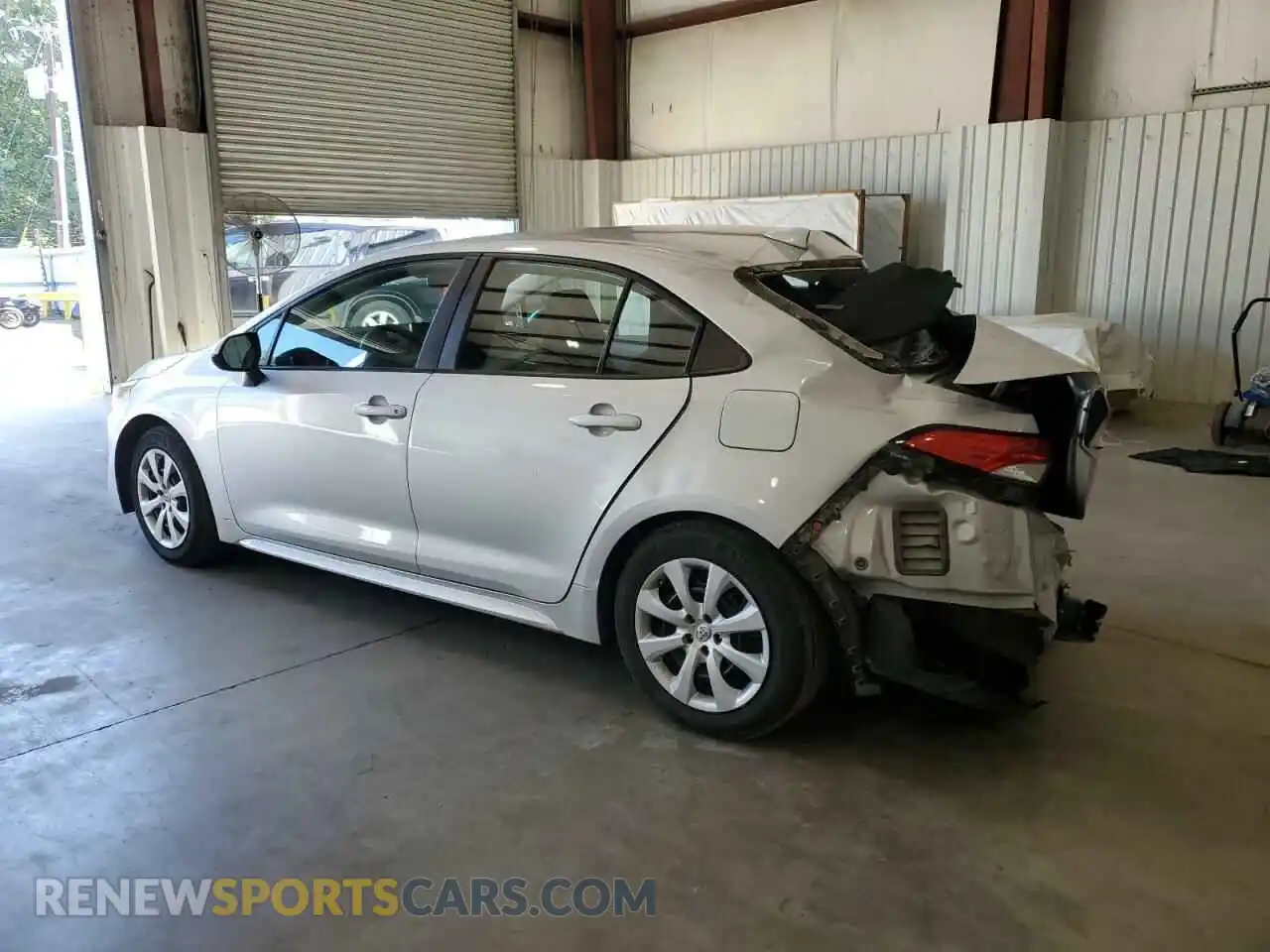 2 Photograph of a damaged car 5YFEPMAEXMP256550 TOYOTA COROLLA 2021