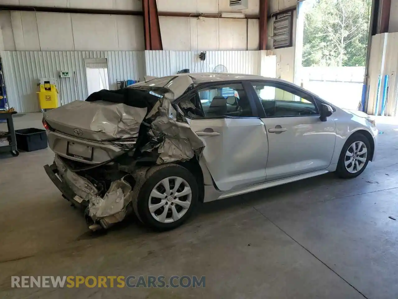 3 Photograph of a damaged car 5YFEPMAEXMP256550 TOYOTA COROLLA 2021