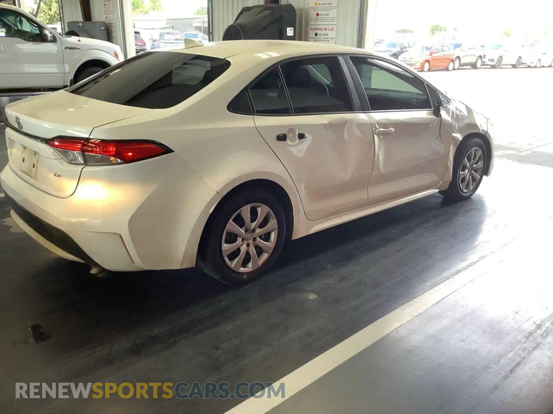 1 Photograph of a damaged car 5YFEPMAEXMP265619 TOYOTA COROLLA 2021