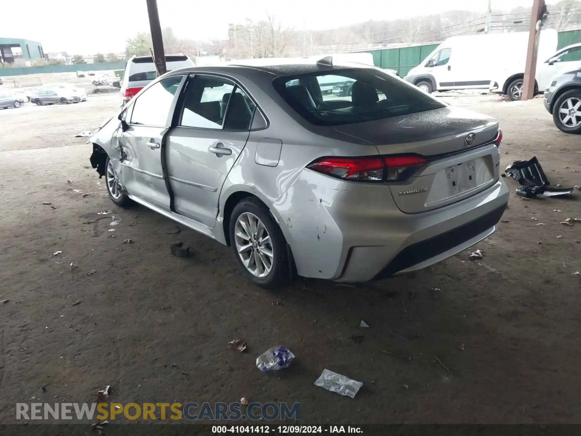 3 Photograph of a damaged car 5YFFPMAE1MP201635 TOYOTA COROLLA 2021