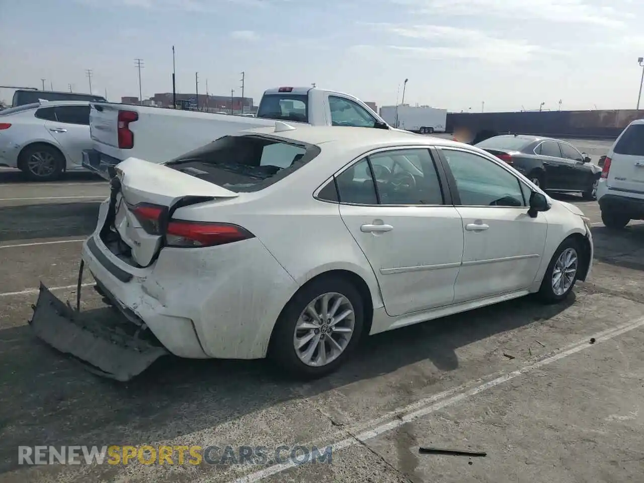 3 Photograph of a damaged car 5YFFPMAE4MP259108 TOYOTA COROLLA 2021