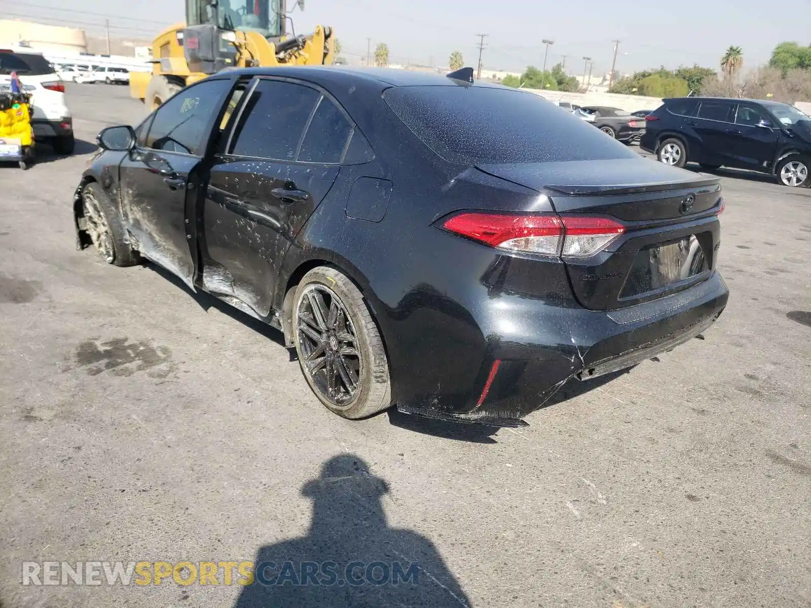 3 fotografías del automóvil dañado 5YFM4MCE4MP066910 TOYOTA COROLLA 2021