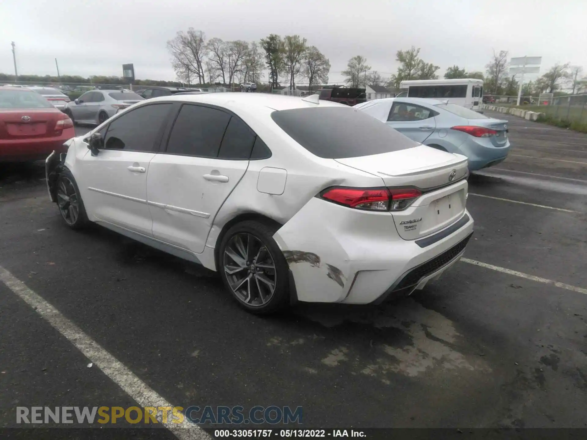 3 fotografías del automóvil dañado 5YFP4MCE5MP064046 TOYOTA COROLLA 2021