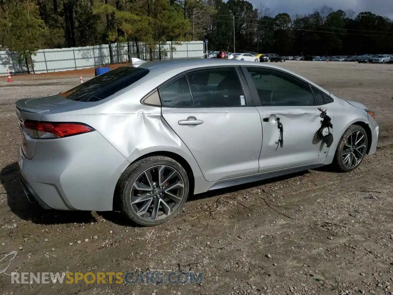 3 Photograph of a damaged car 5YFP4MCEXMP077052 TOYOTA COROLLA 2021