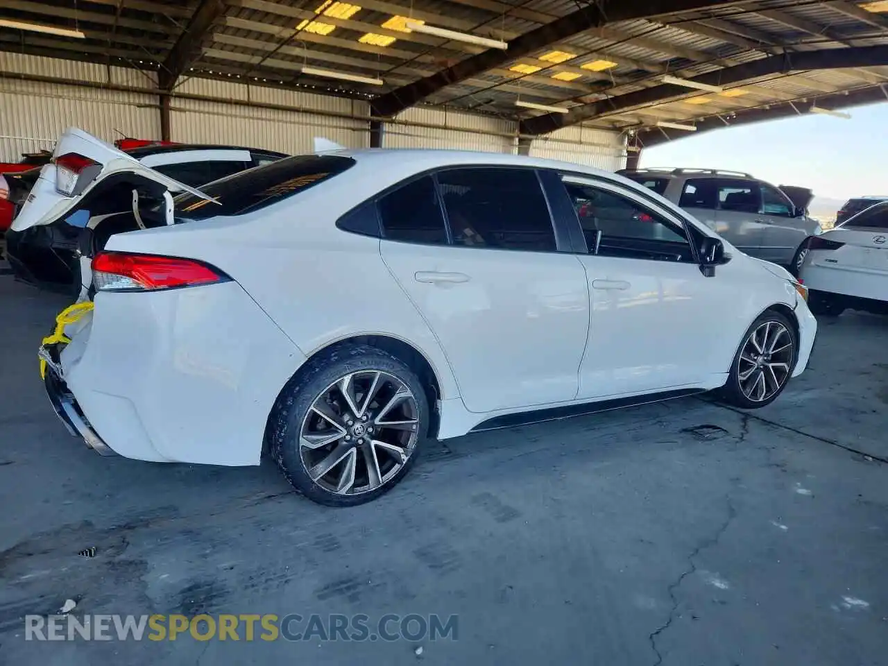 3 Photograph of a damaged car 5YFS4MCE0MP067124 TOYOTA COROLLA 2021