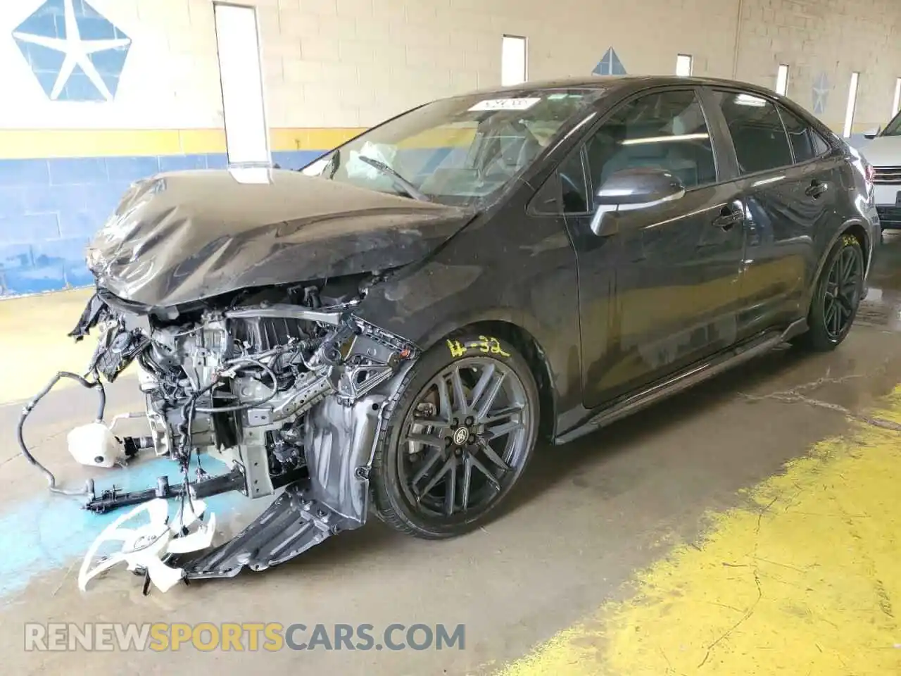 1 Photograph of a damaged car 5YFS4MCE0MP076924 TOYOTA COROLLA 2021