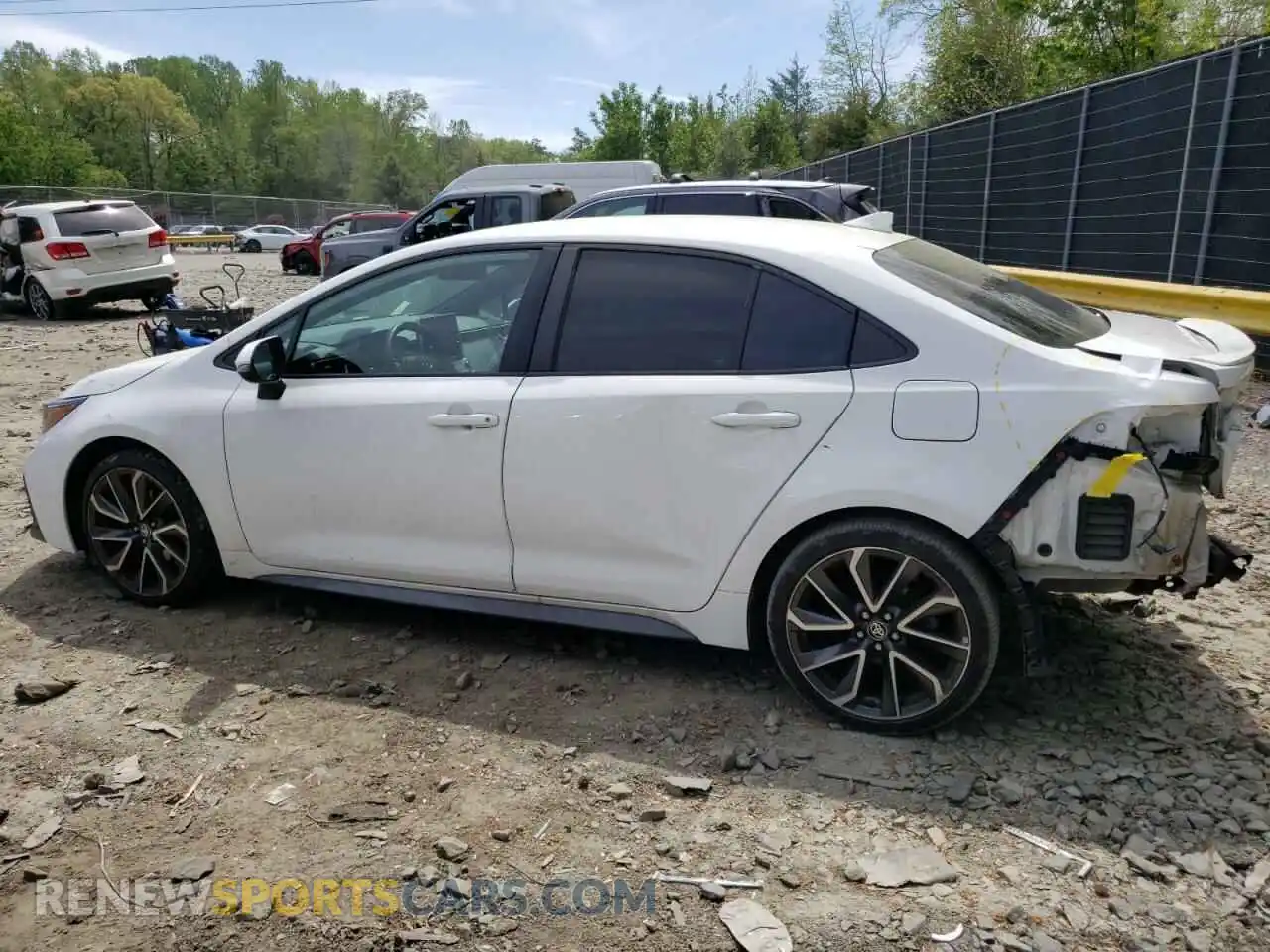 2 Photograph of a damaged car 5YFS4MCE1MP061381 TOYOTA COROLLA 2021